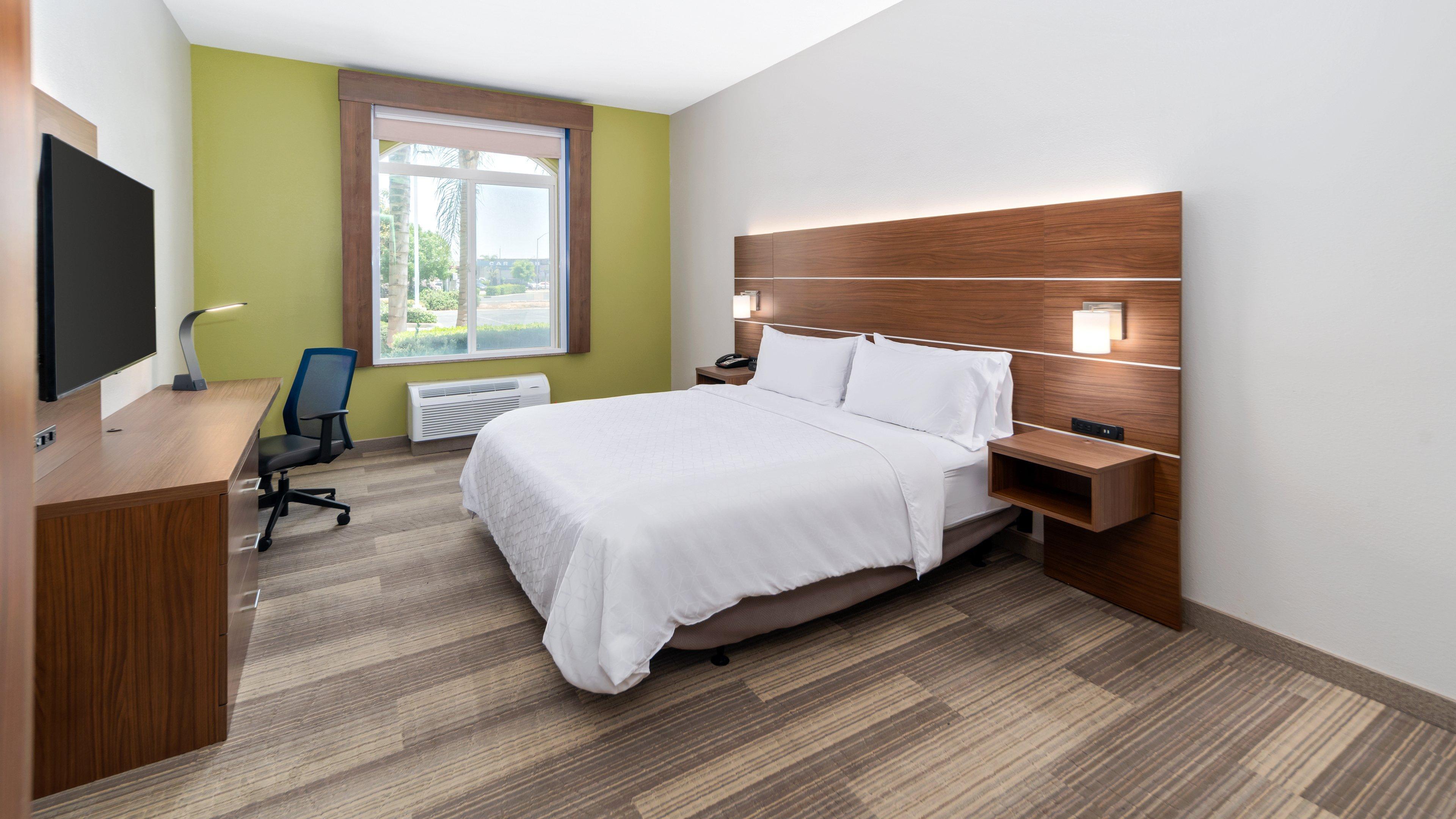 Holiday Inn Express & Suites Dinuba West By Ihg Luaran gambar